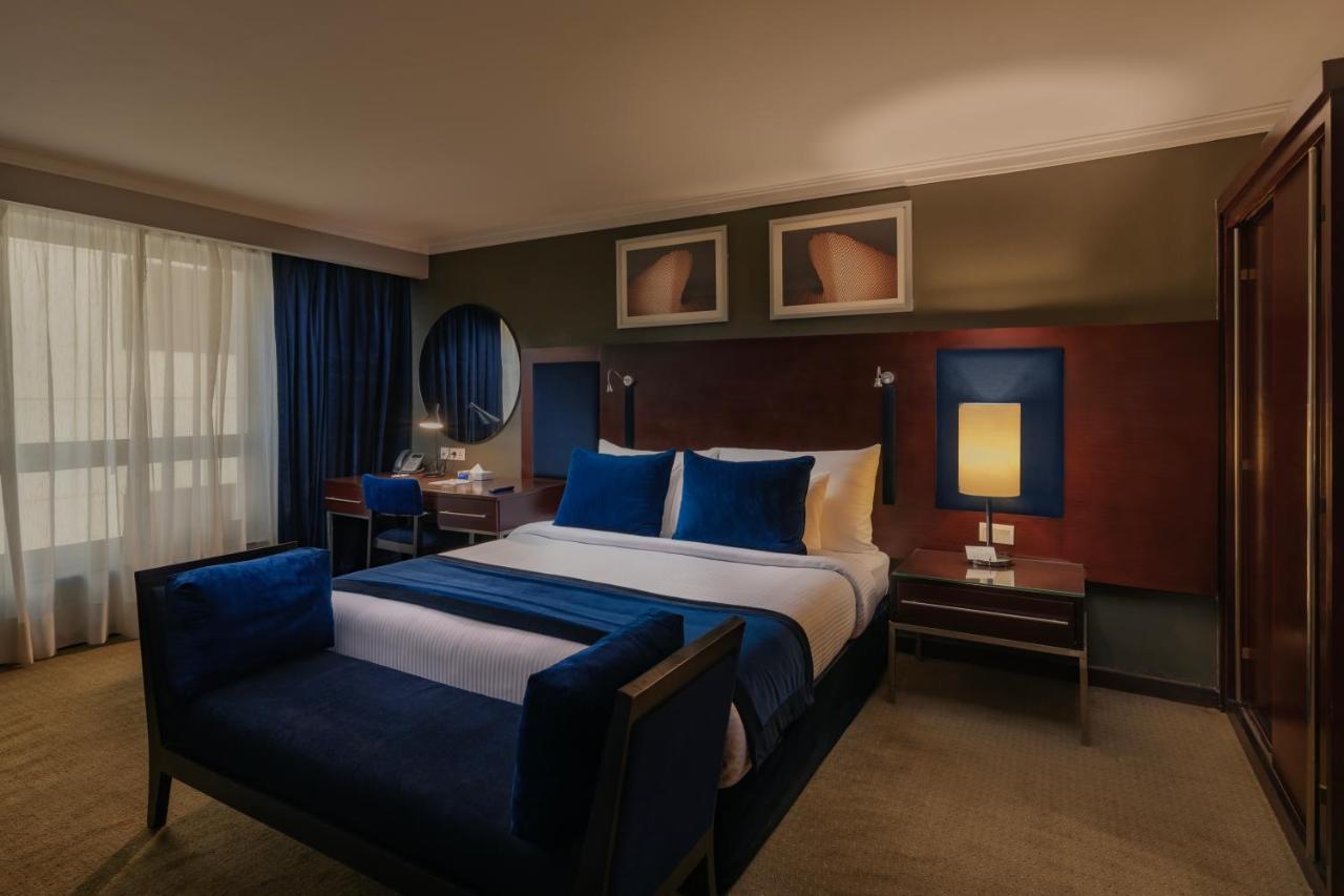 Radisson Blu Hotel, Cairo Heliopolis Exterior foto
